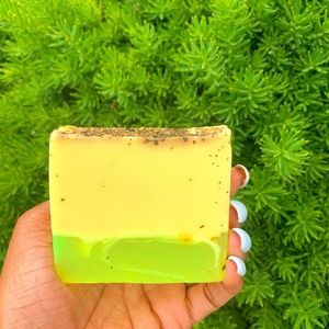 Turmeric & Vitamin C Body Bar